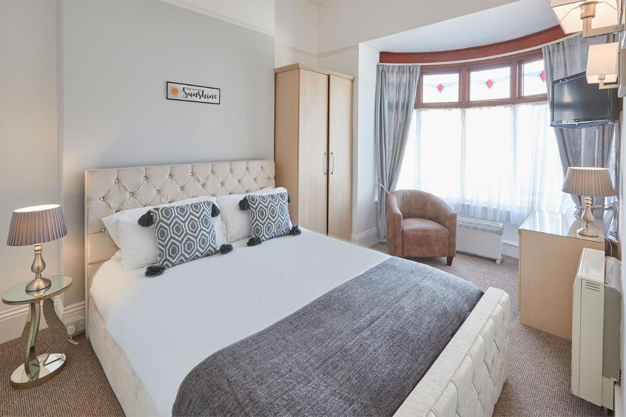 Apartment 3, Khyber Lodge Apartments Γουίτμπι Εξωτερικό φωτογραφία