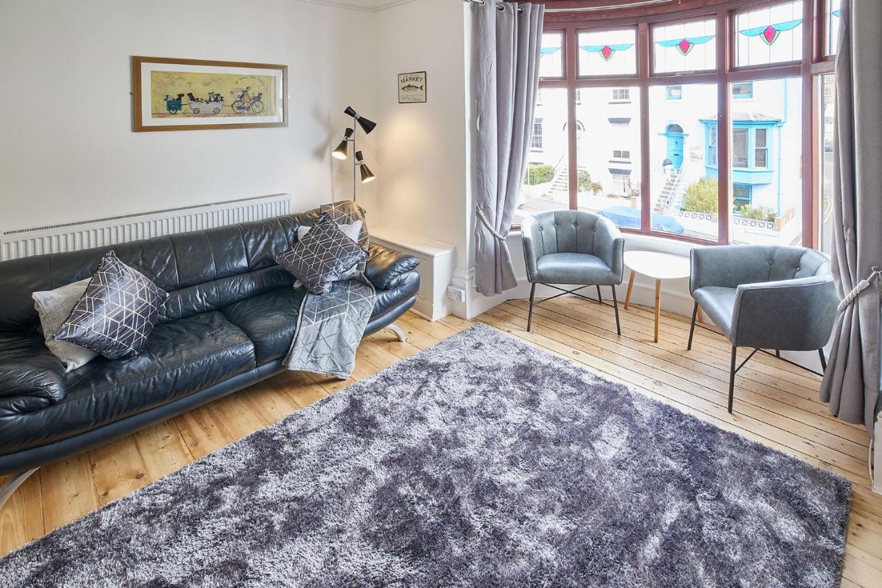 Apartment 3, Khyber Lodge Apartments Γουίτμπι Εξωτερικό φωτογραφία