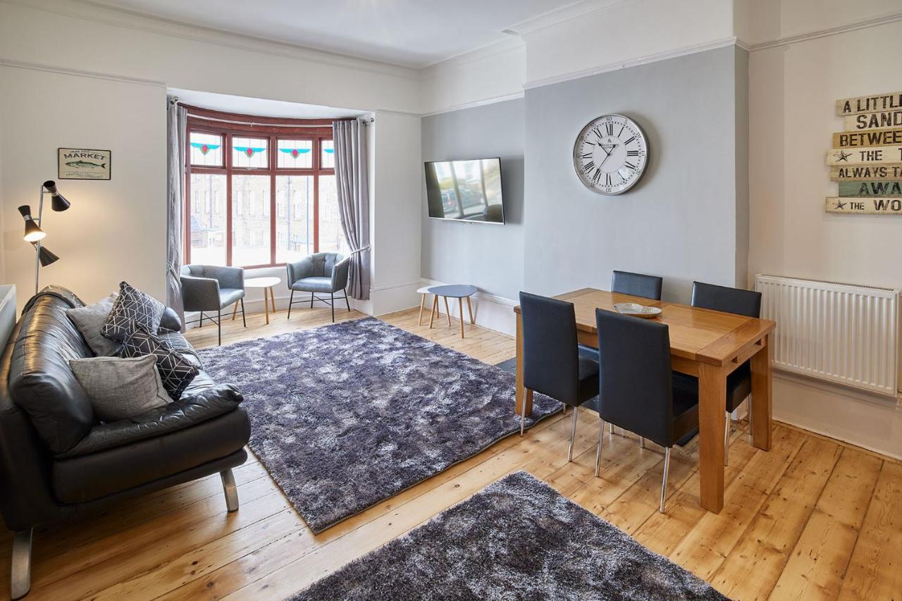 Apartment 3, Khyber Lodge Apartments Γουίτμπι Εξωτερικό φωτογραφία